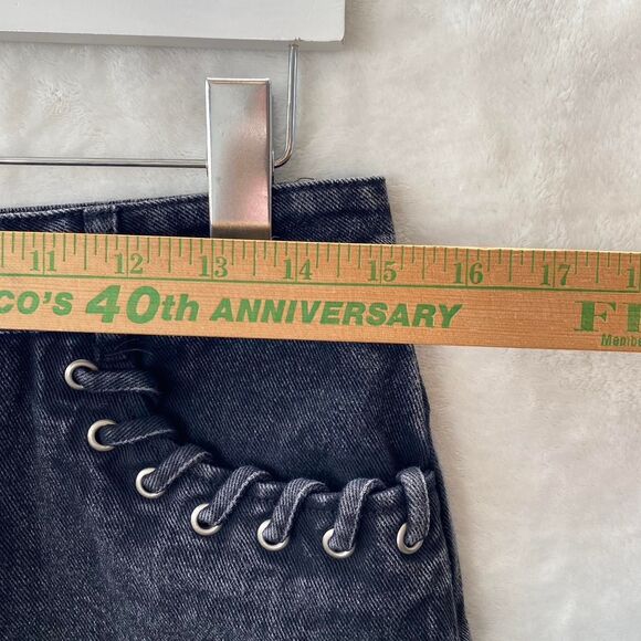 Women's Skirt Grunge trashy Black Denim Skirt Goth Emo Y2K - Picture 6 of 8